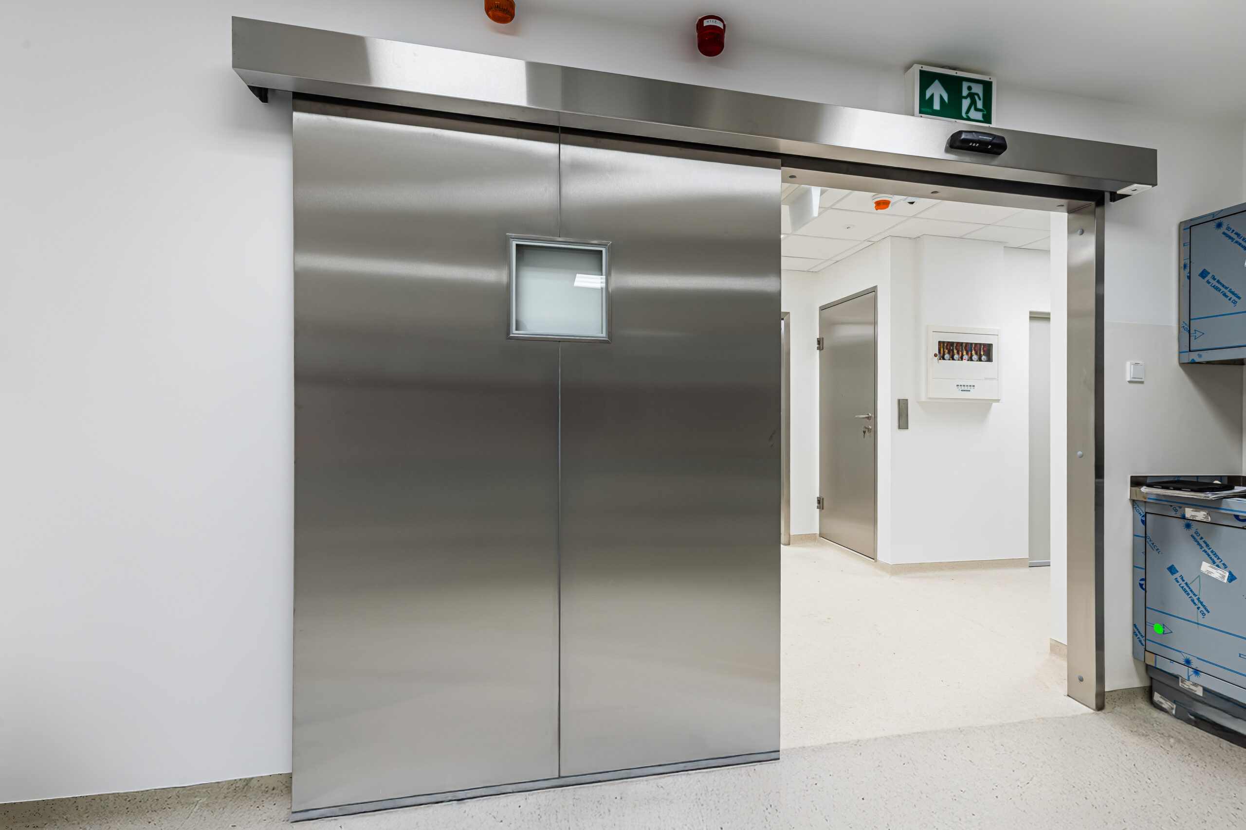 Ipari inox tolóajtó